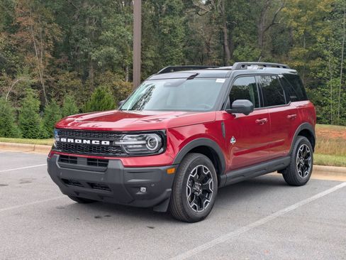 New 2025 Ford Bronco Sport Outer Banks w/ Outer Banks Tech Package+ image 6