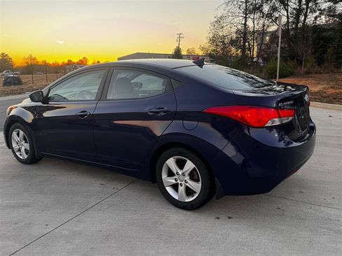 Used 2013 Hyundai Elantra GLS w/ Preferred Pkg FWD image 7
