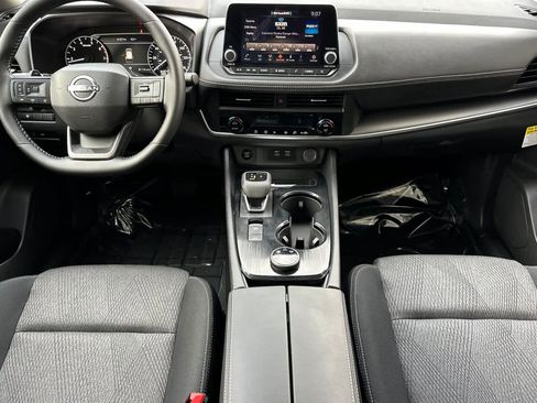 New 2026 Nissan Rogue SV image 3