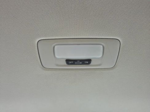Used 2025 Honda Accord LX image 31