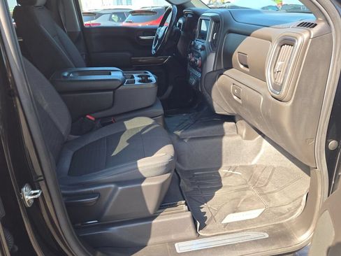Certified 2019 Chevrolet Silverado 1500 LT w/ All-Star Edition AWD/4WD image 11