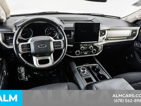 Used 2024 Ford Expedition XLT RWD image 26