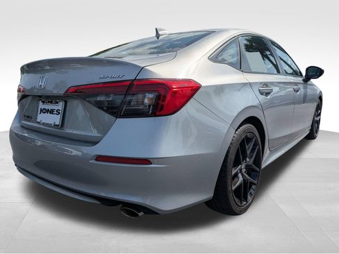 Used 2023 Honda Civic Sport image 5