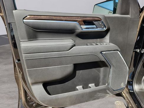 New 2026 GMC Sierra 1500 SLE w/ Preferred Package RWD image 14