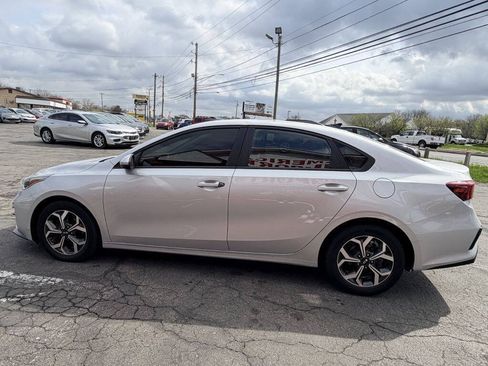 Used 2021 Kia Forte LXS FWD image 3