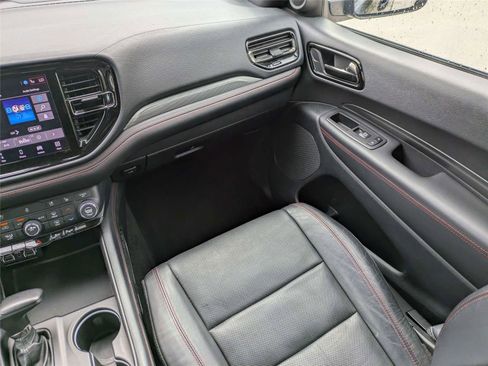 Certified 2024 Dodge Durango GT image 20