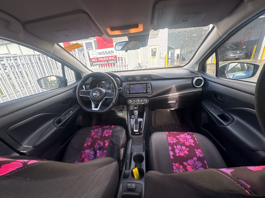 Used 2020 Nissan Versa S FWD image 11