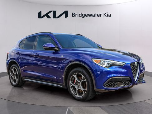 Used 2023 Alfa Romeo Stelvio Ti AWD/4WD image 1