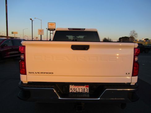 Used 2020 Chevrolet Silverado 2500 LT image 5