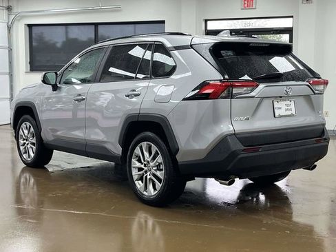 Used 2025 Toyota RAV4 XLE Premium AWD/4WD image 8