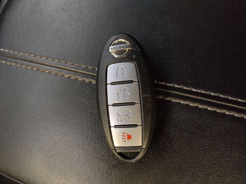 Used 2023 Nissan Sentra SV FWD image 32