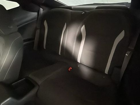 Used 2022 Chevrolet Camaro LT w/ Technology Package RWD image 26