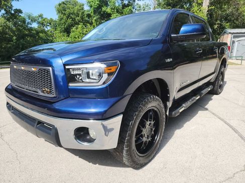 Used 2011 Toyota Tundra 2WD CrewMax w/ Tow Pkg image 3