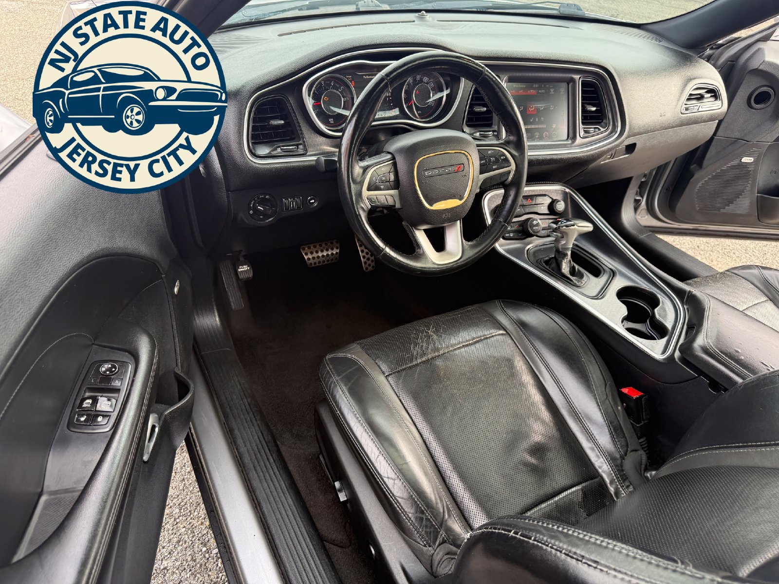 Used 2015 Dodge Challenger SXT Plus RWD image 24