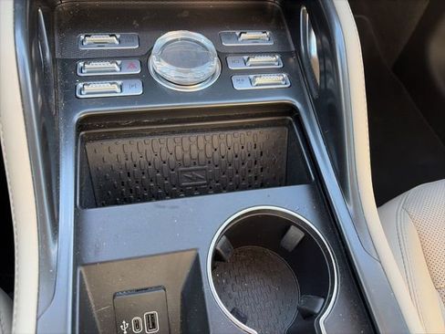 Used 2025 Lincoln Nautilus Premier w/ Equipment Group 102A image 41