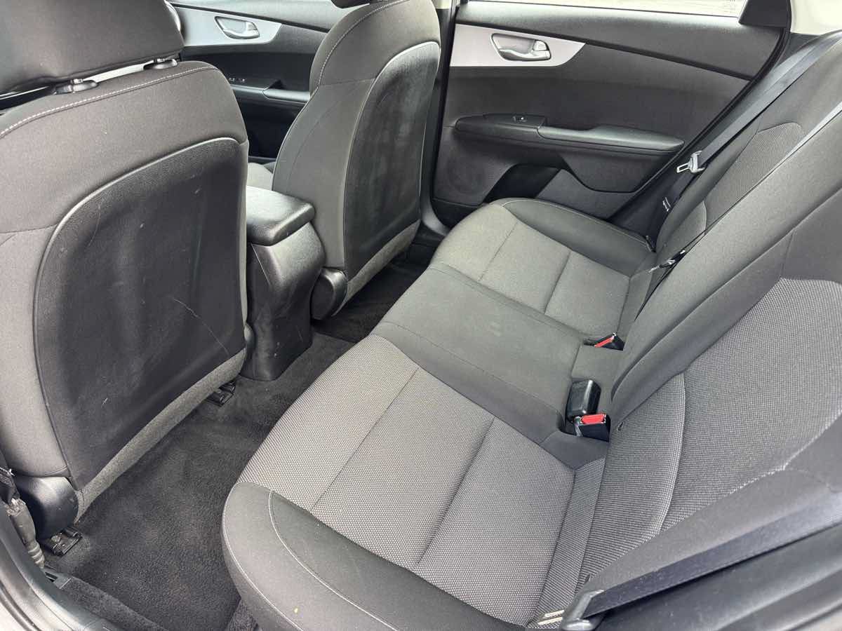 Used 2023 Kia Forte LXS FWD image 18