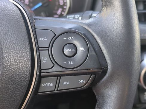 Used 2019 Toyota RAV4 XLE w/ Convenience Package AWD/4WD image 34
