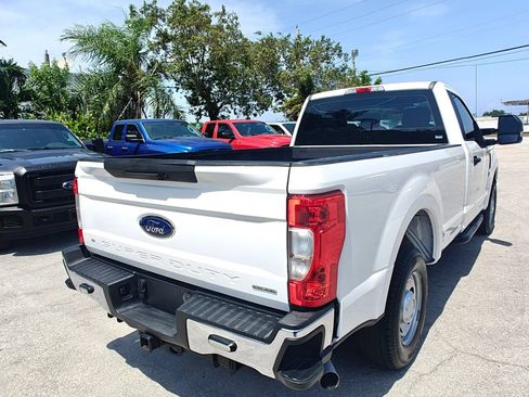 Used 2017 Ford F250 XL w/ Power Equipment Group RWD image 8