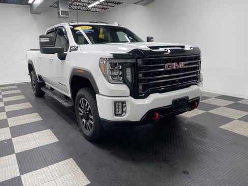 Used 2020 GMC Sierra 2500 AT4 w/ AT4 Premium Package image 6