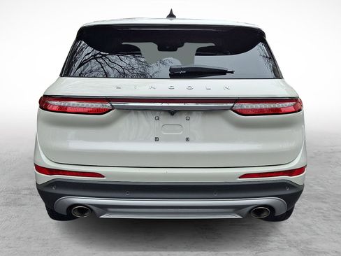 Used 2024 Lincoln Corsair AWD w/ Equipment Group 101A image 5