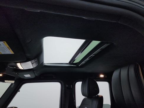 Certified 2022 Mercedes-Benz G 63 AMG 4MATIC image 11