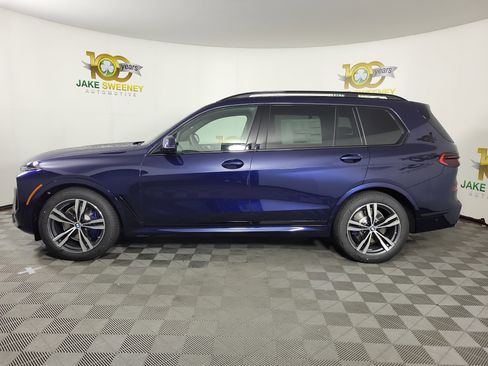 New 2026 BMW X7 xDrive40i w/ M Sport Package image 4