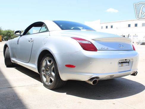 Used 2006 Lexus SC 430 Convertible RWD image 32