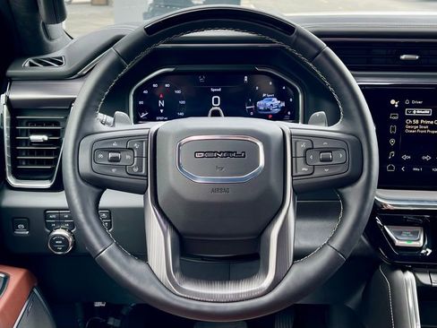 Used 2024 GMC Sierra 1500 Denali Ultimate image 27