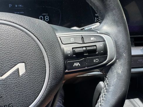 Used 2023 Kia Sportage EX FWD image 19
