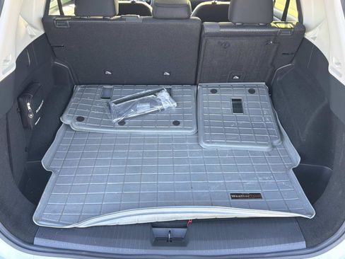 Used 2024 Nissan Rogue SV image 16