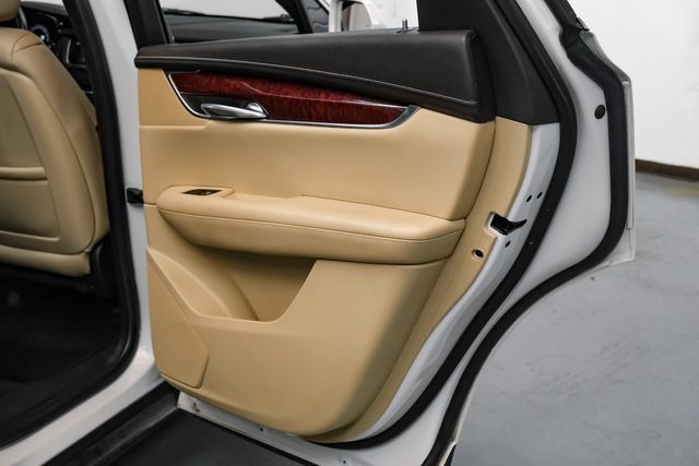 Used 2019 Cadillac XT5 Luxury FWD image 41
