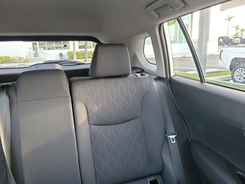 Used 2024 Toyota Corolla Cross LE image 22