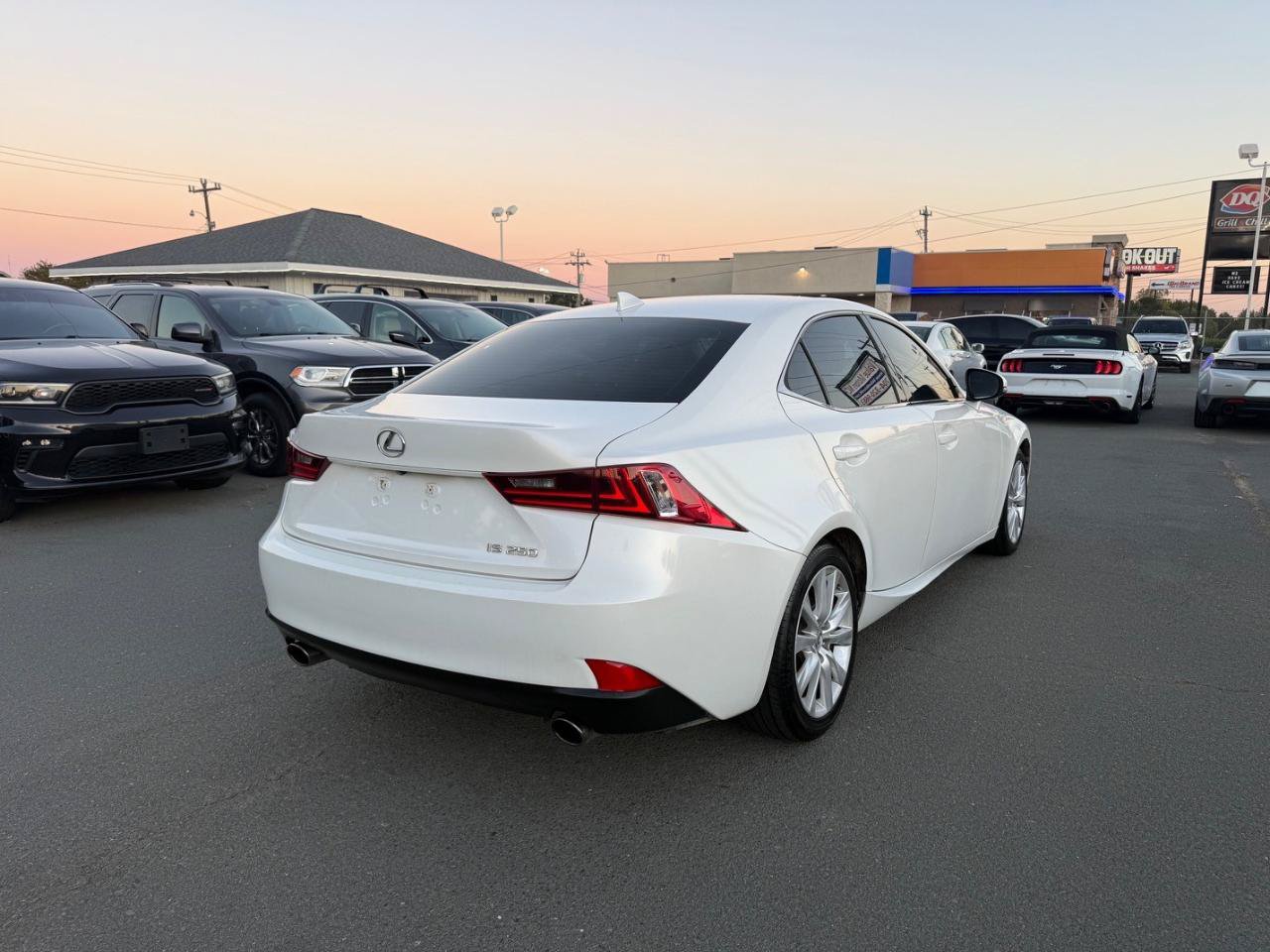 Used 2015 Lexus IS 250 RWD image 6