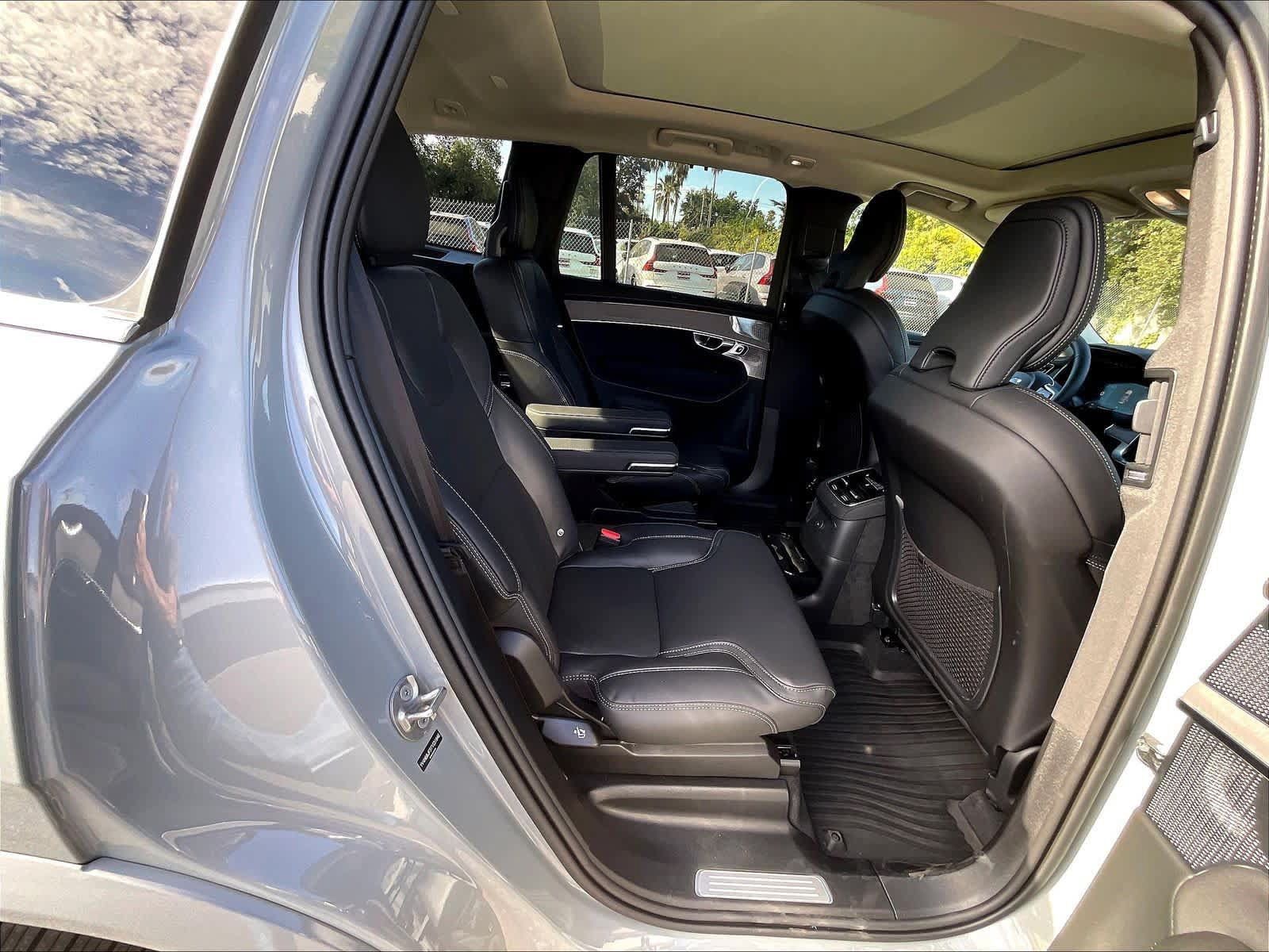New 2026 Volvo XC90 T8 Ultra w/ Protection Package AWD/4WD image 27