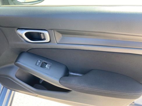 Used 2023 Honda Civic Sport image 35