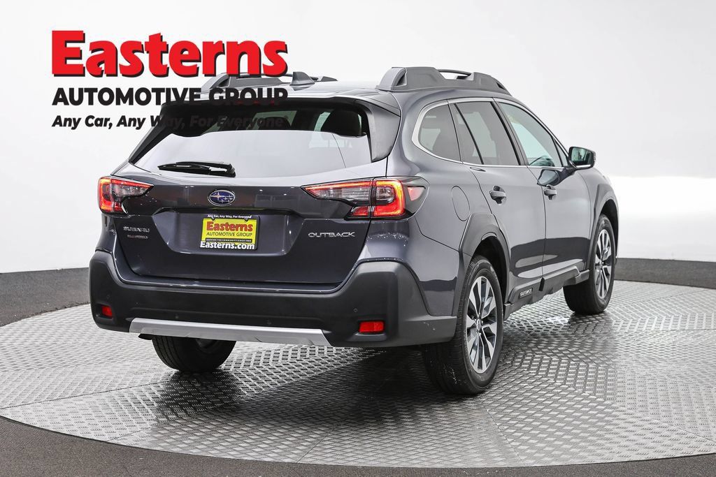 Used 2023 Subaru Outback Limited AWD/4WD image 7