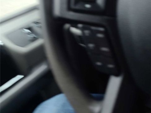 Used 2020 Ford F150 XLT image 25
