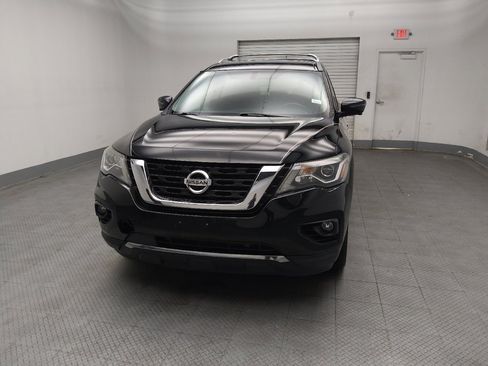 Used 2017 Nissan Pathfinder Platinum w/ Midnight Edition Package AWD/4WD image 15