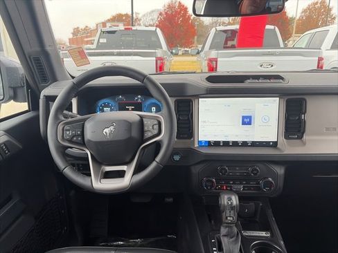 New 2025 Ford Bronco Outer Banks image 14