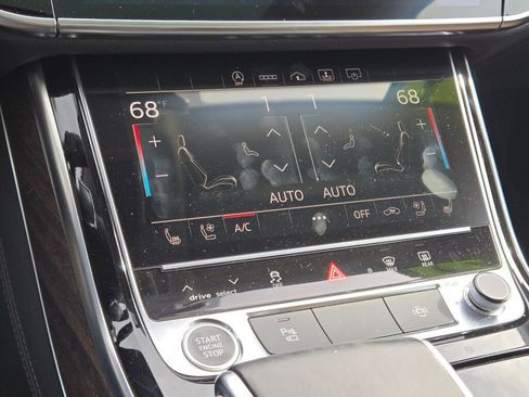 Used 2021 Audi A8 L 3.0T image 29