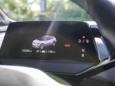 Used 2023 Volkswagen ID.4 Pro RWD image 23