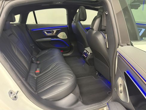 Used 2022 Mercedes-Benz EQS 580 4MATIC Sedan image 30