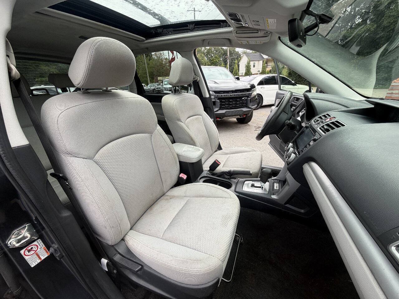 Used 2018 Subaru Forester 2.5i Premium AWD/4WD image 23