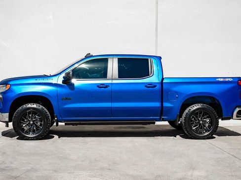 Used 2022 Chevrolet Silverado 1500 LT image 10