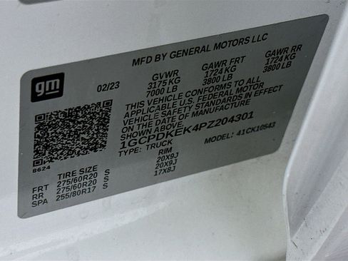 Used 2023 Chevrolet Silverado 1500 LT image 12