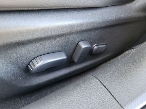 Used 2024 Nissan Altima 2.5 SR w/ SR Premium Package image 16