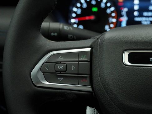 New 2026 Jeep Compass Latitude AWD/4WD image 25