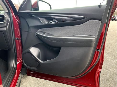 Used 2025 Chevrolet TrailBlazer LT w/ Convenience Package image 16