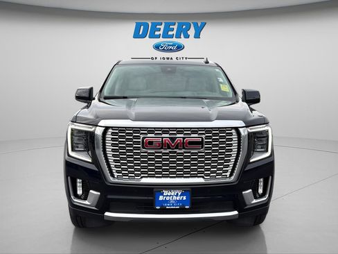 Used 2023 GMC Yukon Denali AWD/4WD image 10