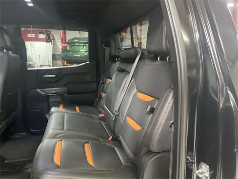 Used 2021 GMC Sierra 1500 AT4 w/ AT4 Premium Package image 23